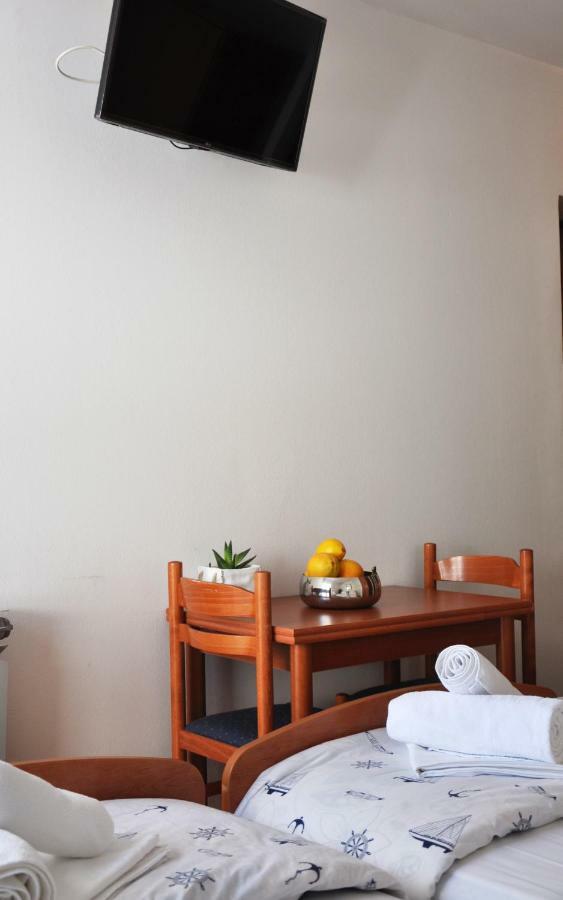 Sunrise Studio Apartments 3 Lokva Rogoznica Esterno foto